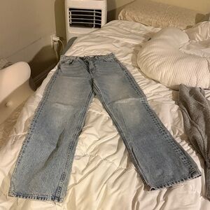 Zara Women's Relaxed Fit Light Blue Jeans